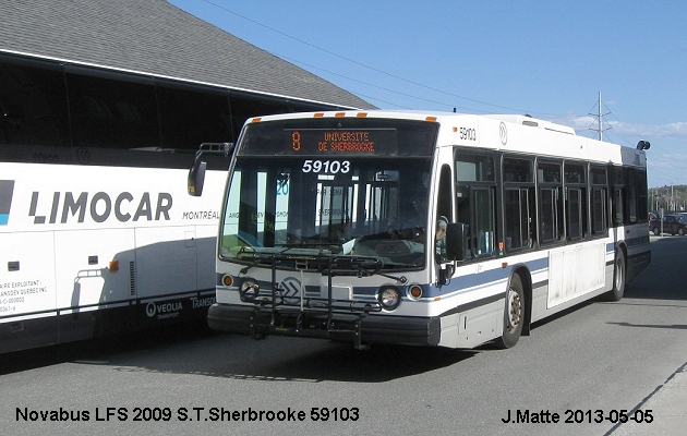 BUS/AUTOBUS: Novabus LFS 2009 STSherbrooke