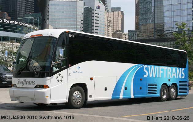 BUS/AUTOBUS: MCI J4500 2010 Swiftrans