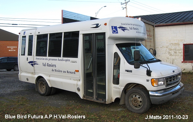 BUS/AUTOBUS: Blue Bird Minibird 2008 TA Desrosiers