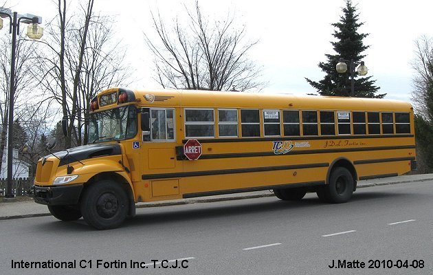 BUS/AUTOBUS: International C1 2009 TCJC