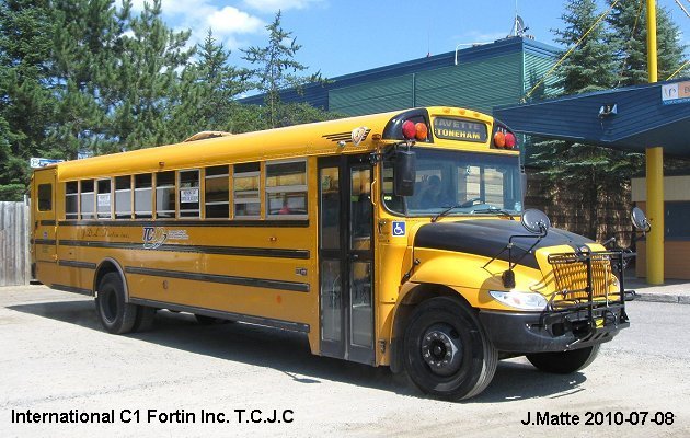 BUS/AUTOBUS: International C1 2009 TCJC