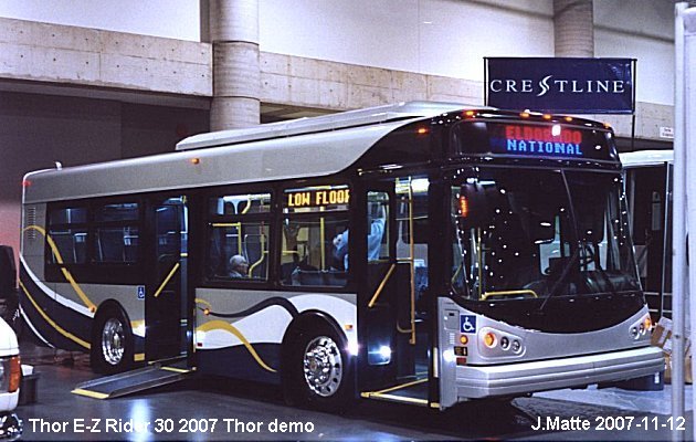 BUS/AUTOBUS: Thor E-Z Rider 30 2007 Thor