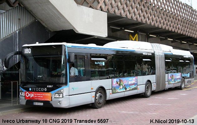 BUS/AUTOBUS: Iveco Urbanway 18 CNG  2019 Transdev France