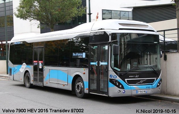 BUS/AUTOBUS: Volvo 7900 HEV 2015 Transdev France