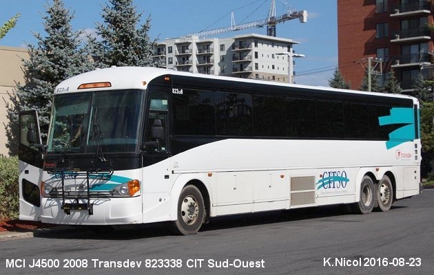 BUS/AUTOBUS: MCI D4500 2008 Transdev