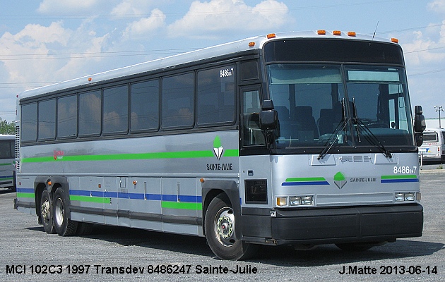 BUS/AUTOBUS: MCI 102C3 1997 Veolia-Transdev