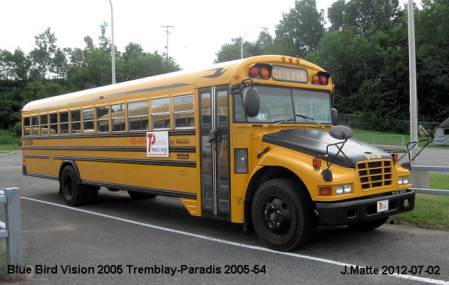 BUS/AUTOBUS: Blue Bird Vision 2005 Tremblay-Paradis