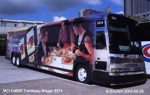 BUS/AUTOBUS: MCI D4500 1999 Trentway-Wagar