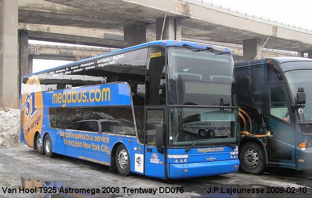 BUS/AUTOBUS: Volvo T925 Astromega 2008 Trentway-Wagar