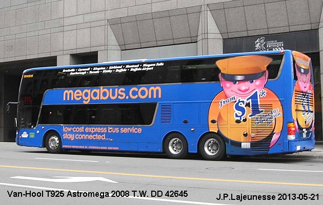 BUS/AUTOBUS: Van Hool Astromega 2008 Trentway-Wagar