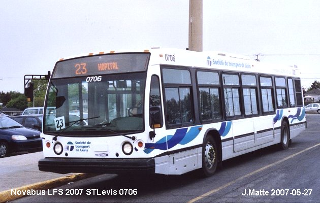 BUS/AUTOBUS: Novabus LFS 2007 STLevis