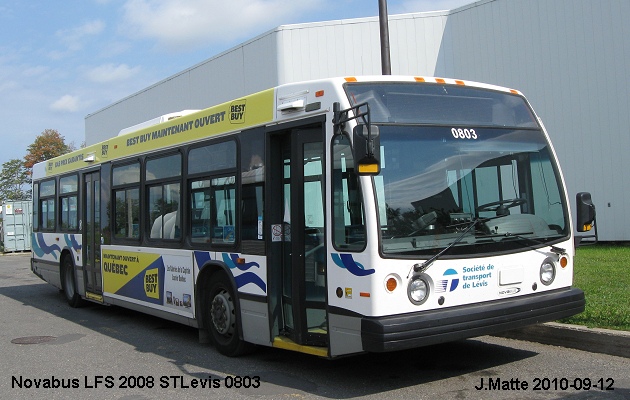 BUS/AUTOBUS: Novabus LFS 2008 STLevis