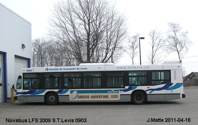 BUS/AUTOBUS: Novabus LFS 2009 STLevis