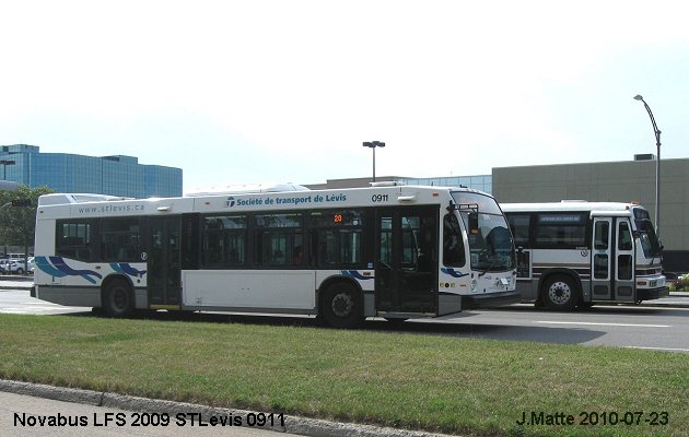 BUS/AUTOBUS: Neoplan LFS 2009 STLevis