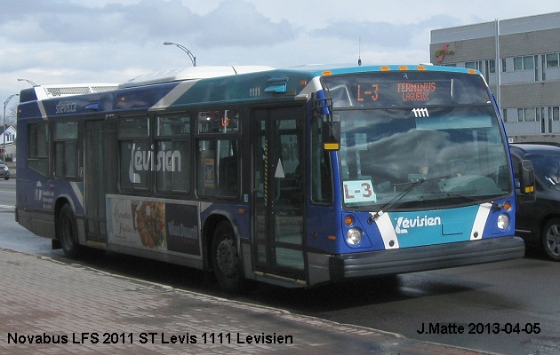 BUS/AUTOBUS: Novabus LFS 2011 STLevis