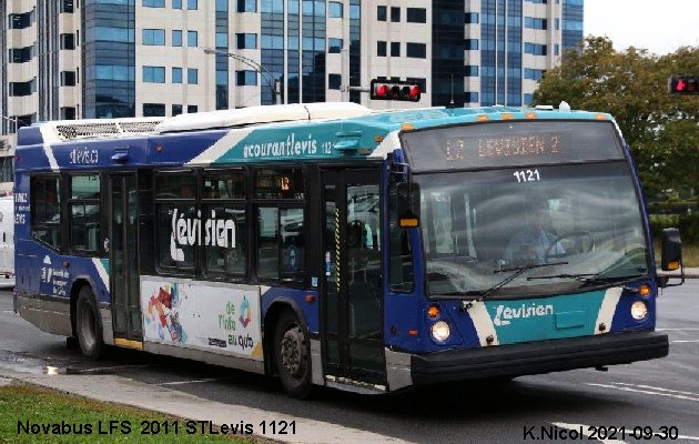 BUS/AUTOBUS: Novabus LFS 2011 STLevis