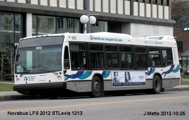 BUS/AUTOBUS: Novabus LFS 2012 STLevis