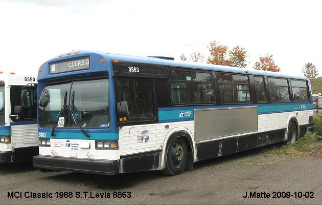 BUS/AUTOBUS: MCI Classic 1988 S.T.Levis