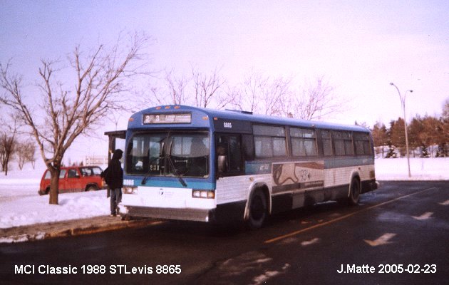 BUS/AUTOBUS: MCI Classic 1988 STLevis