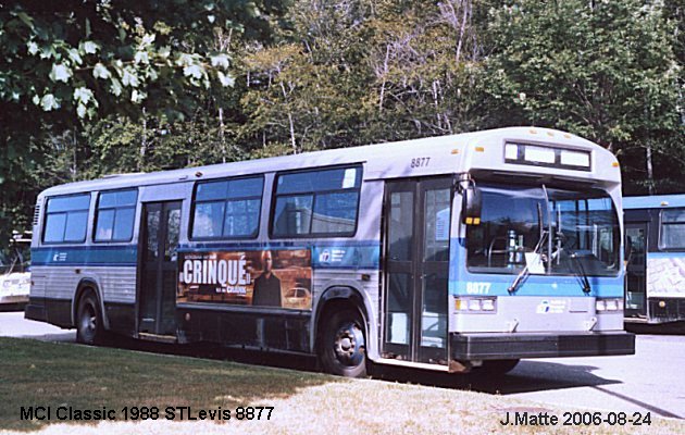 BUS/AUTOBUS: MCI Classic 1988 STLevis