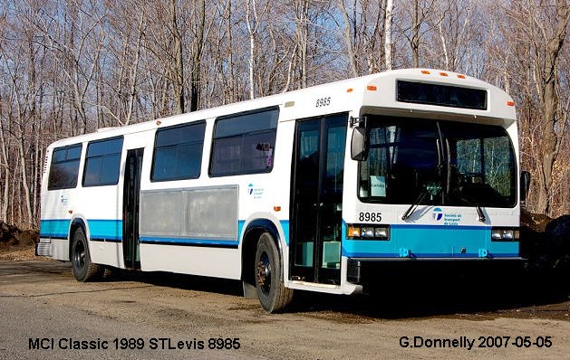 BUS/AUTOBUS: MCI Classic 1989 S.T. Levis