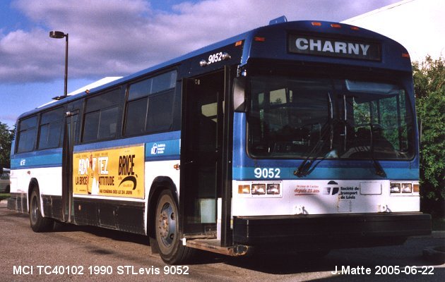 BUS/AUTOBUS: MCI Classic 1990 STLevis