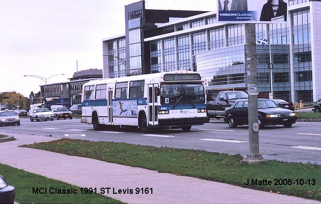 BUS/AUTOBUS: MCI Classic 1991 STLevis