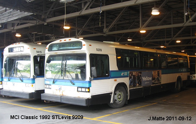 BUS/AUTOBUS: MCI Classic 1992 STLevis