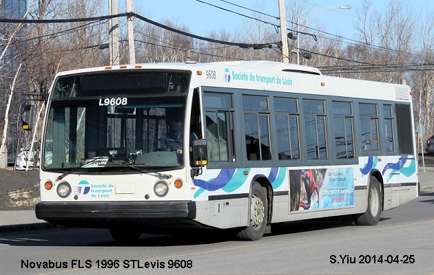 BUS/AUTOBUS: Novabus LFS 1996 STLevis