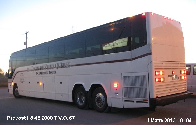 BUS/AUTOBUS: Prevost H3-45 2000 T.V.Q.