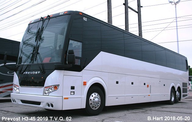 BUS/AUTOBUS: Prevost H3-45 2019 T.V.Q.