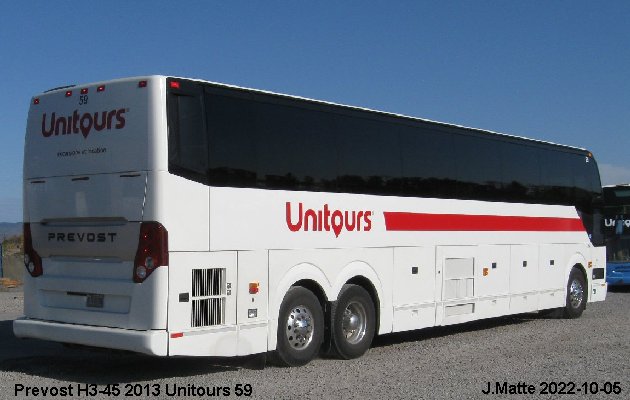 BUS/AUTOBUS: Prevost H3-45 2013 Tours Vieux Quebec