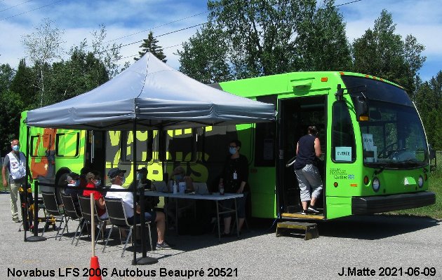 BUS/AUTOBUS: Novabus LFS 2006 Autobus Beaupré