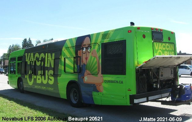 BUS/AUTOBUS: Novabus LFS 2006 Autobus Beaupré