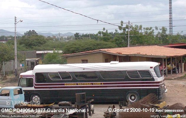 BUS/AUTOBUS: GMC P8M4905A 1977 Guardia Nacional